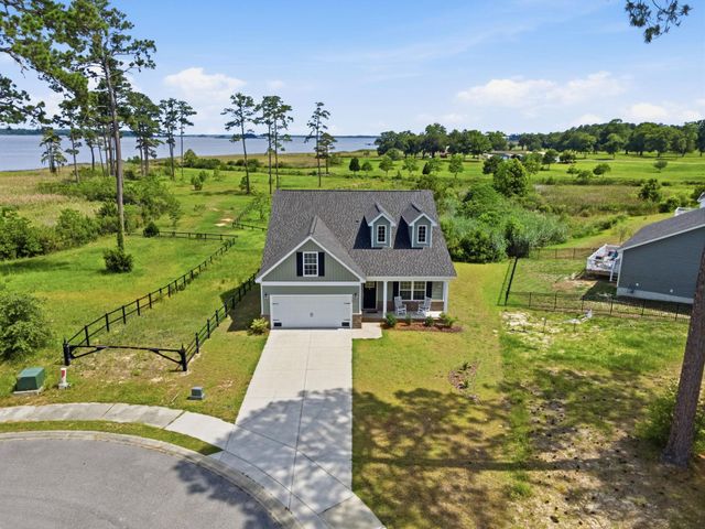 2709 Seaport Circle, Georgetown, SC 29440