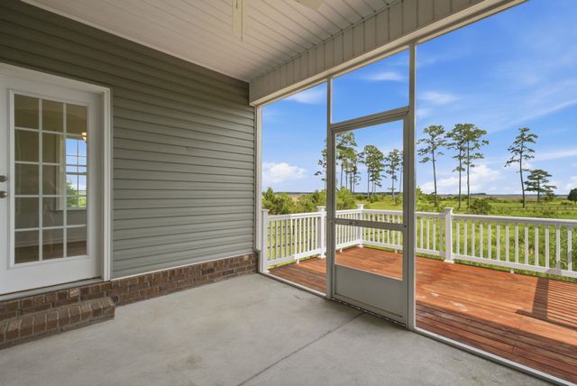 2709 Seaport Circle, Georgetown, SC 29440