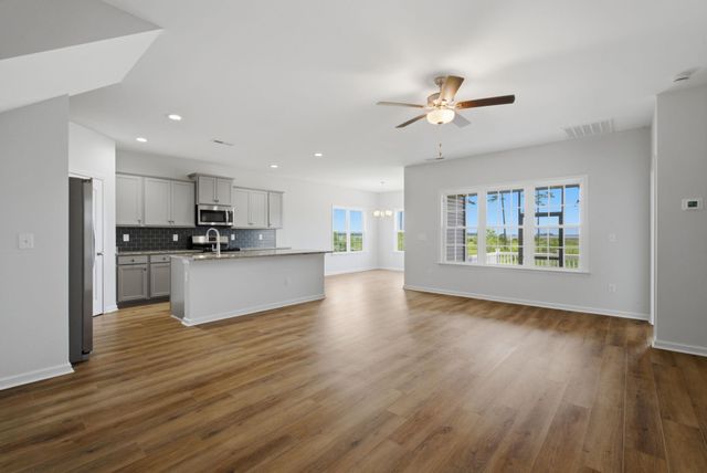 2709 Seaport Circle, Georgetown, SC 29440