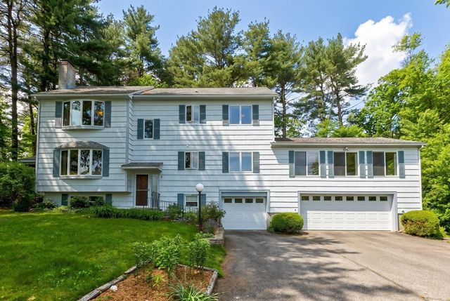 5 Williams Circle, Burlington, MA 01803