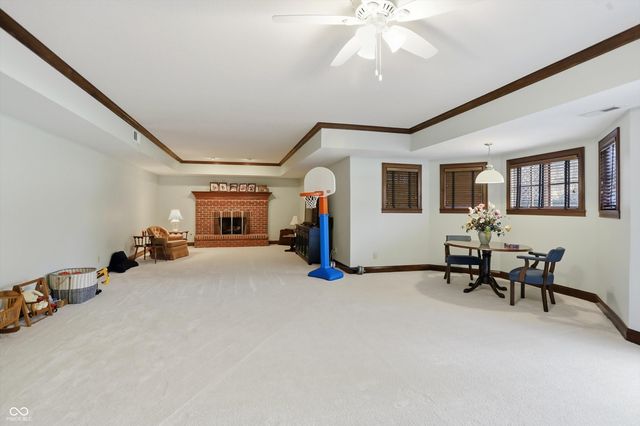 6010 Fawnwood Drive, Greenwood, IN 46143