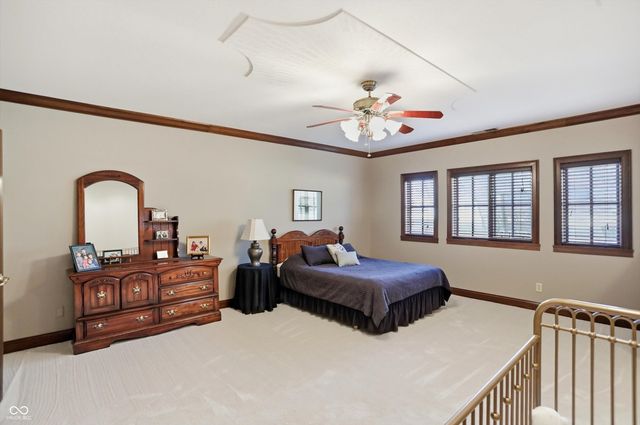 6010 Fawnwood Drive, Greenwood, IN 46143