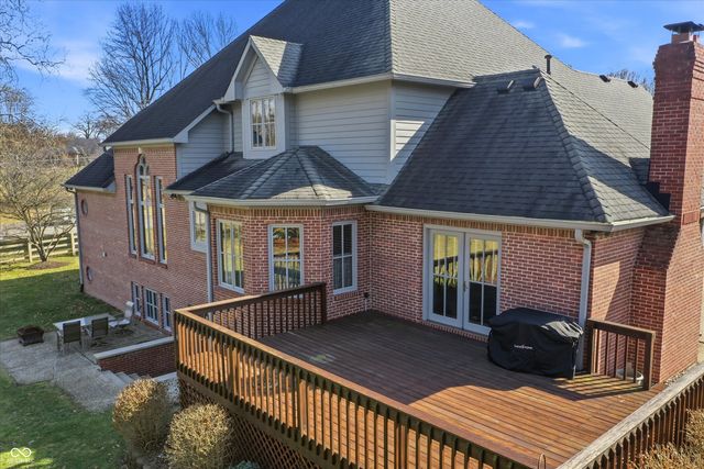 6010 Fawnwood Drive, Greenwood, IN 46143