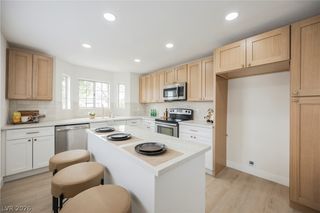 2701 Riley Oaks Court, Las Vegas, NV 89108