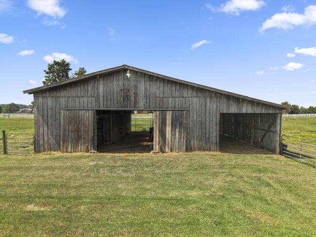 625 Double Log Cabin Rd, Lebanon, TN 37087