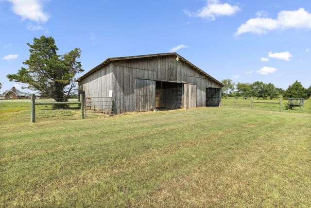 625 Double Log Cabin Rd, Lebanon, TN 37087