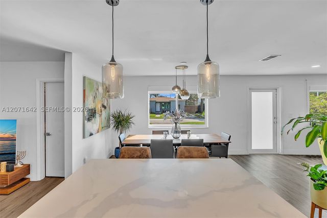801 NE 81st St, Miami, FL 33138