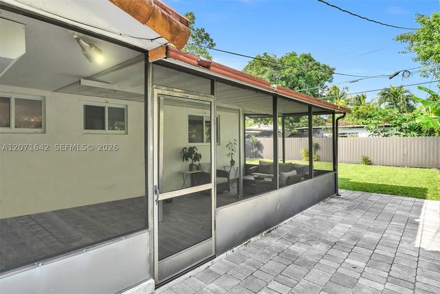 801 NE 81st St, Miami, FL 33138