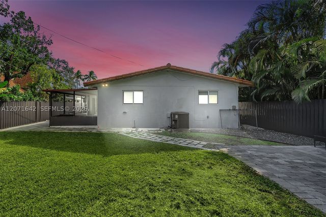 801 NE 81st St, Miami, FL 33138