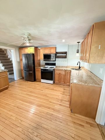 42 Water Street 42, North Andover, MA 01845