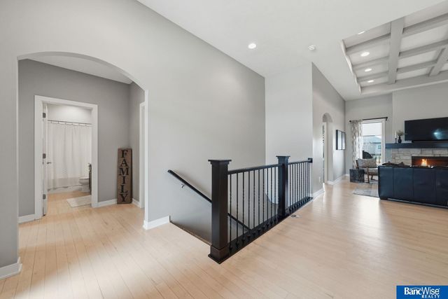 9801 S 30 Street, Lincoln, NE 68516