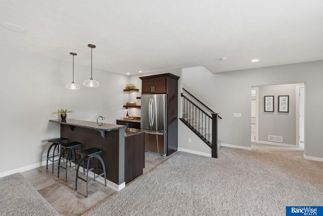 9801 S 30 Street, Lincoln, NE 68516