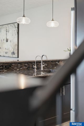 9801 S 30 Street, Lincoln, NE 68516