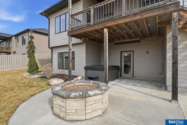 9801 S 30 Street, Lincoln, NE 68516