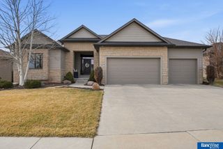 9801 S 30 Street, Lincoln, NE 68516