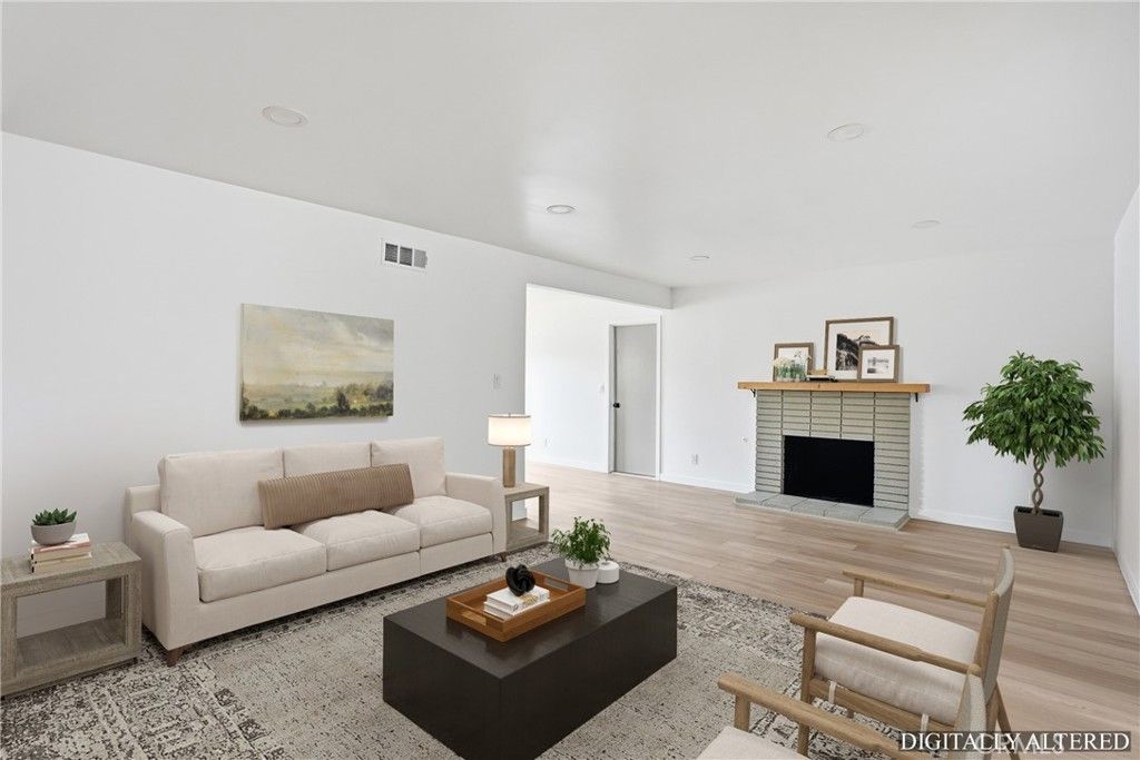 Image 2 of property listing at 1203 Bauer, Santa Maria, CA 93455