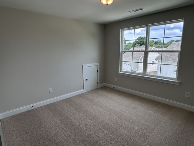 6502 Ripple Ridge Ct, Columbia, TN 38401