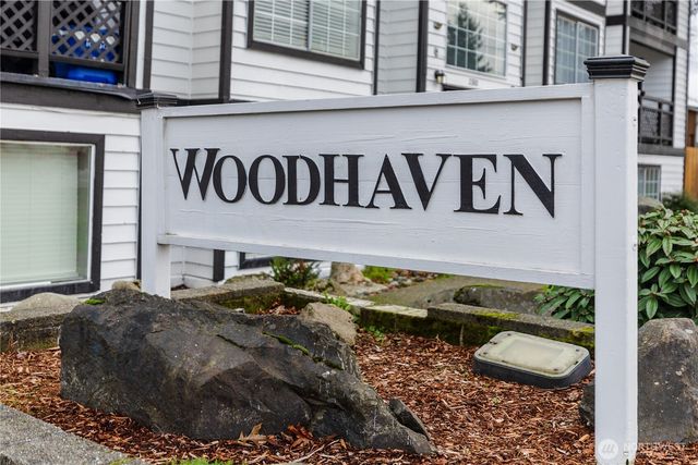 23110 30th Ave S, Des Moines, WA 98198