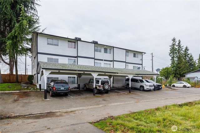 23110 30th Ave S, Des Moines, WA 98198