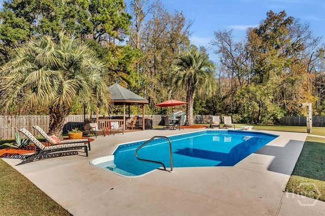 469 Sandhurst Drive, Richmond Hill, GA 31324