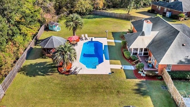 469 Sandhurst Drive, Richmond Hill, GA 31324