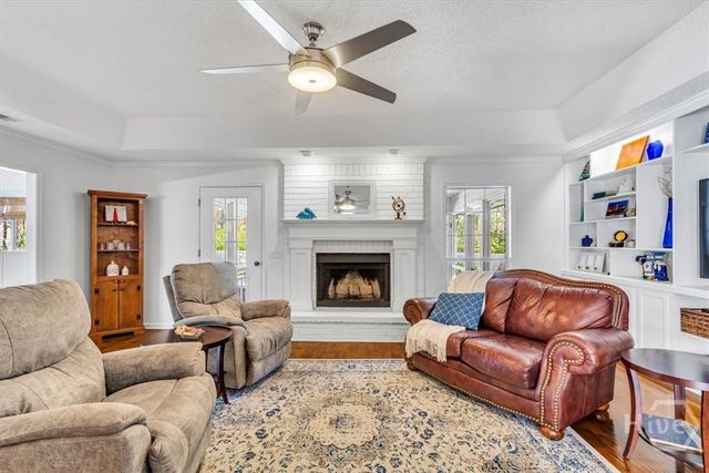 469 Sandhurst Drive, Richmond Hill, GA 31324