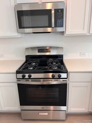 7654 Barcelo Way, San Antonio, TX 78263