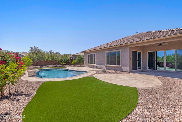 756 E Nubra Valley Place, Oro Valley, AZ 85755