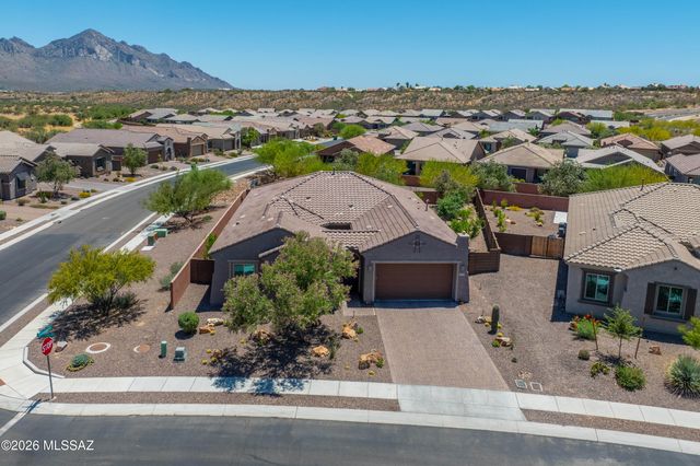 756 E Nubra Valley Place, Oro Valley, AZ 85755