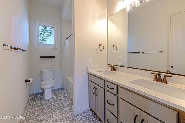 756 E Nubra Valley Place, Oro Valley, AZ 85755