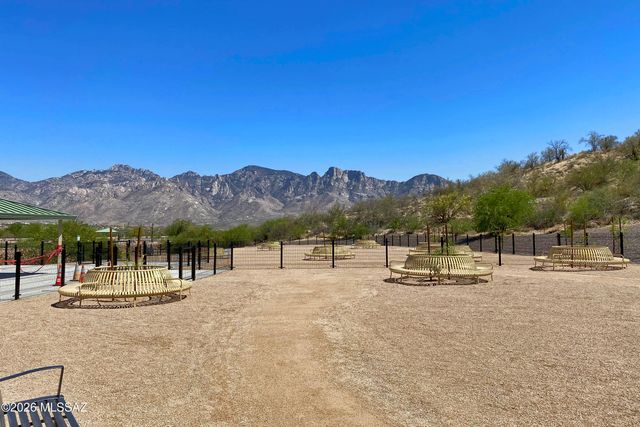756 E Nubra Valley Place, Oro Valley, AZ 85755