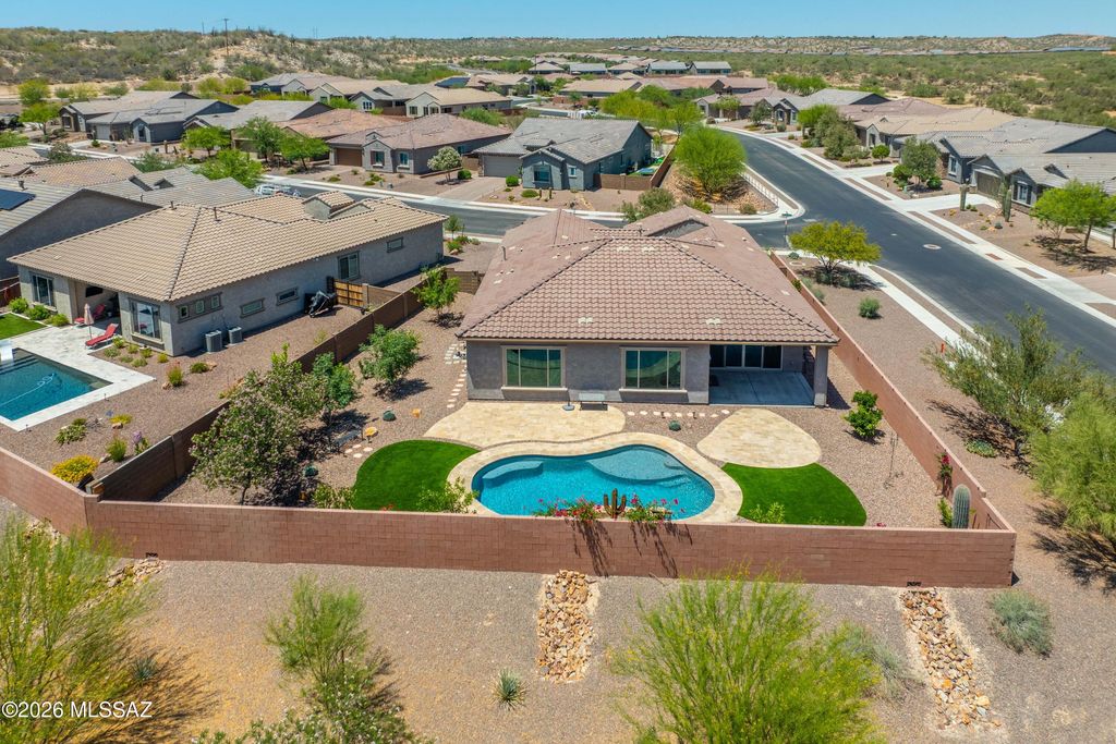 756 E Nubra Valley Place, Oro Valley, AZ 85755