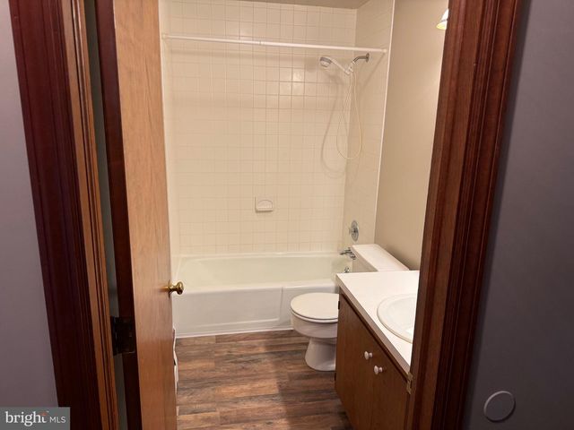 41 E NEW ST, Mountville, PA 17554