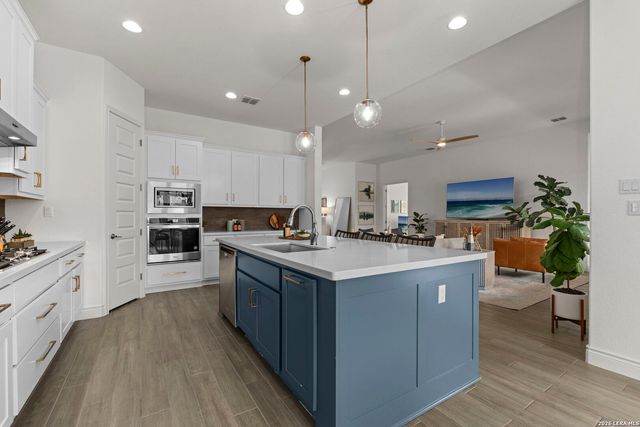 1307 YAUPON LOOP, New Braunfels, TX 78132