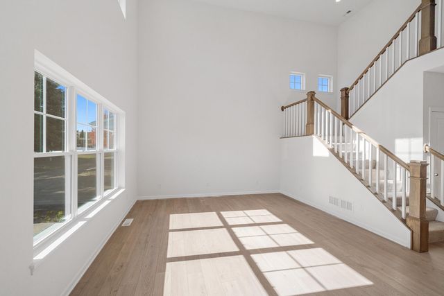 5371 Jaskula Lane, Schererville, IN 46375