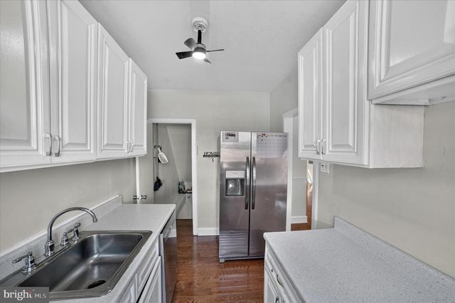 408 E SLOCUM ST, Philadelphia, PA 19119