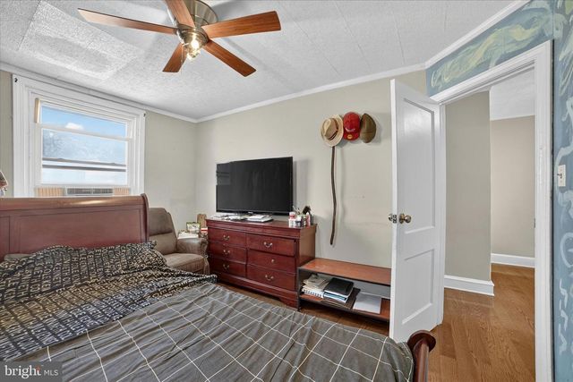 408 E SLOCUM ST, Philadelphia, PA 19119