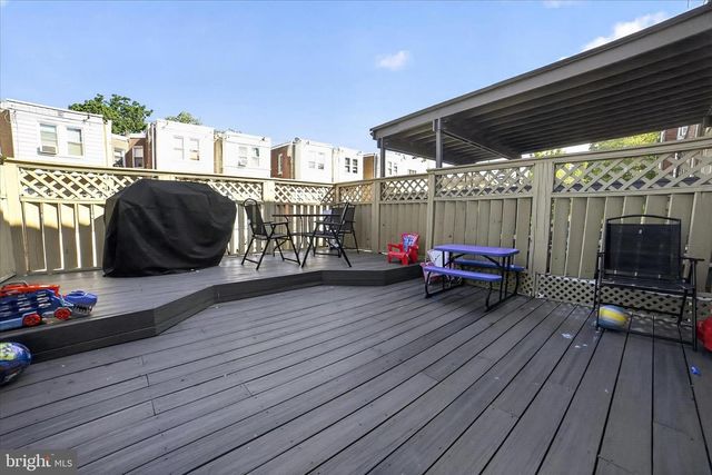 408 E SLOCUM ST, Philadelphia, PA 19119