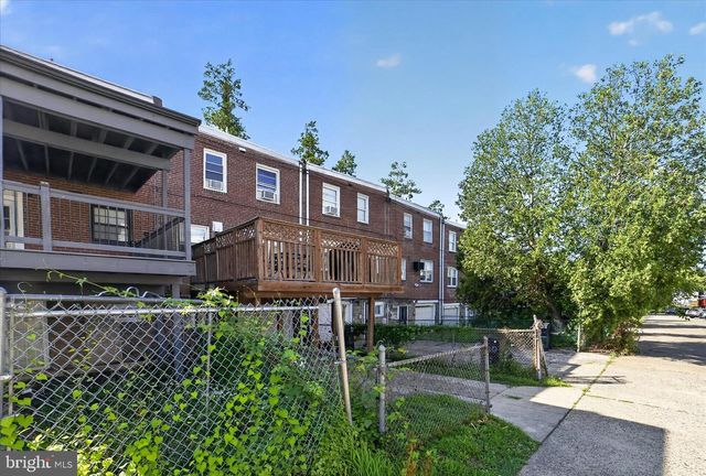 408 E SLOCUM ST, Philadelphia, PA 19119