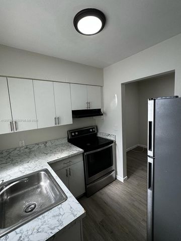 2734 SW 30th Court 1, Miami, FL 33133