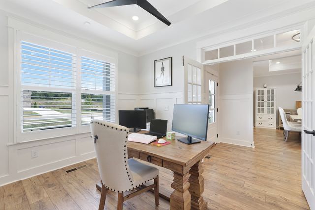 7708 Woodford Dr, Fairview, TN 37062