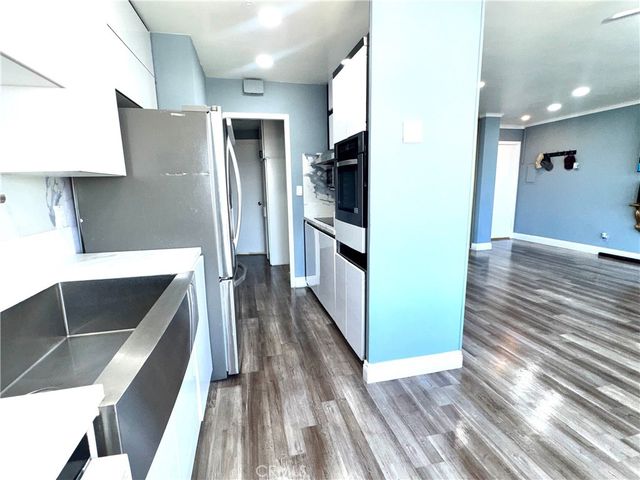 100 Atlantic 1012, Long Beach, CA 90802