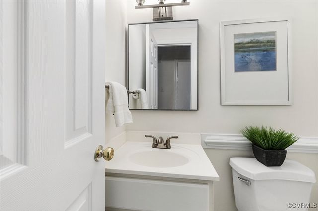 11719 S Briar Patch Dr, Midlothian, VA 23113