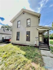 140 Whiting Avenue, Toledo, OH 43609