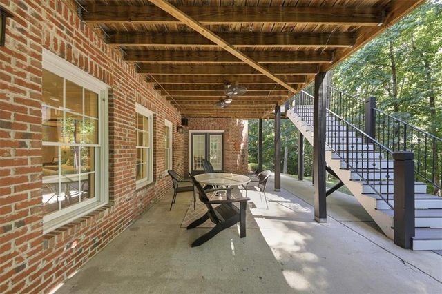 5118 Deer Creek Court, Flowery Branch, GA 30542