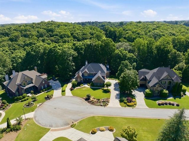 5118 Deer Creek Court, Flowery Branch, GA 30542