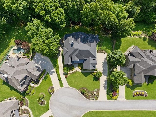 5118 Deer Creek Court, Flowery Branch, GA 30542