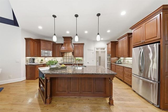 5118 Deer Creek Court, Flowery Branch, GA 30542