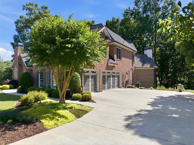 5118 Deer Creek Court, Flowery Branch, GA 30542