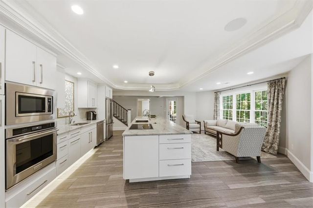 5118 Deer Creek Court, Flowery Branch, GA 30542